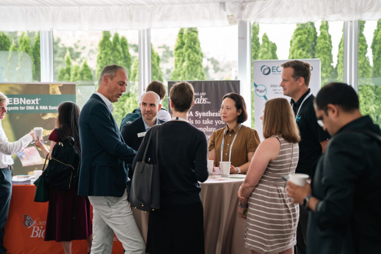 Network-With-Decision-Makers-768x512-1-2